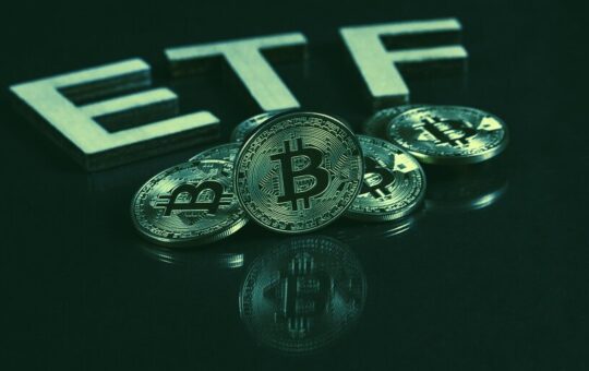 Bitcoin Pops on Expectation of BTC Futures ETF Approval by SEC