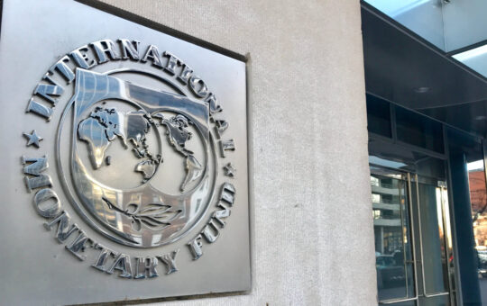 IMF Warns Crypto Boom Poses New Financial Stability Challenges, Urges Regulators to Step Up