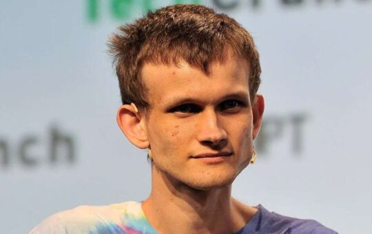 Vitalik Buterin Criticizes El Salvador President's Mandatory Bitcoin Adoption Policy