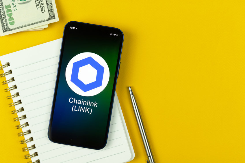 Ethereum whales are loading up on Chainlink (LINK)