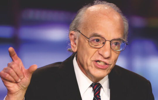 Wharton Professor Says the Fed Has Been Very Wrong on Inflation, Warns About Bitcoin Taking Over
