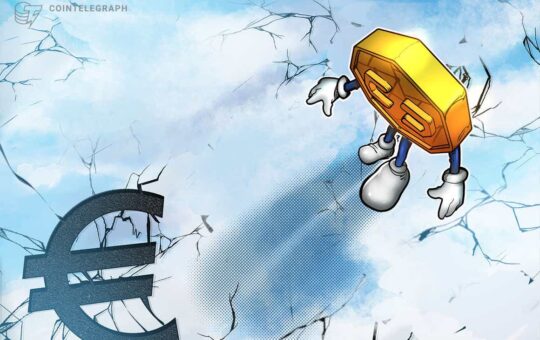 What do Bitcoiners, politicians and financial experts think?