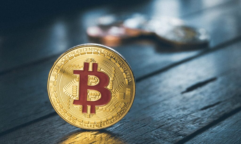 Bitcoin Will Outperform Other Assets When Economic Tide Turns: Bloomberg Intelligence