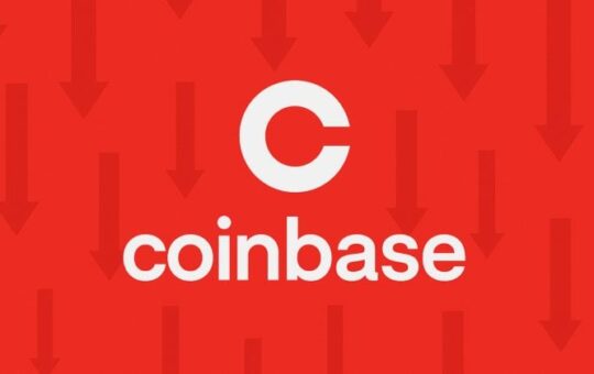 Coinbase misses earnings, stock tumbles 7% despite Bitcoin buying spree in Q2